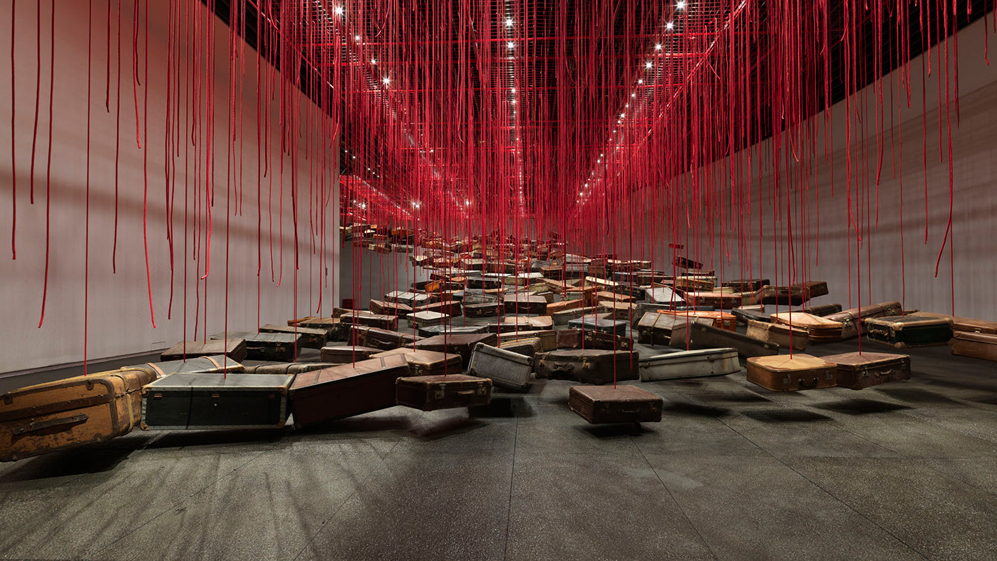 CHIHARU SHIOTA THE SOUL TREMBLES KÖNIG GALERIE