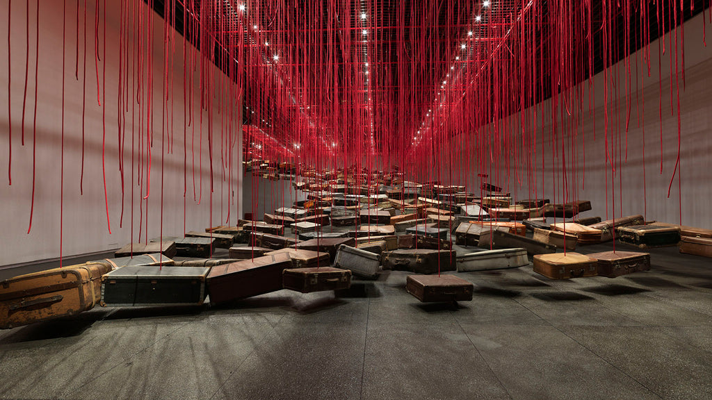 CHIHARU SHIOTA THE SOUL TREMBLES – KÖNIG GALERIE
