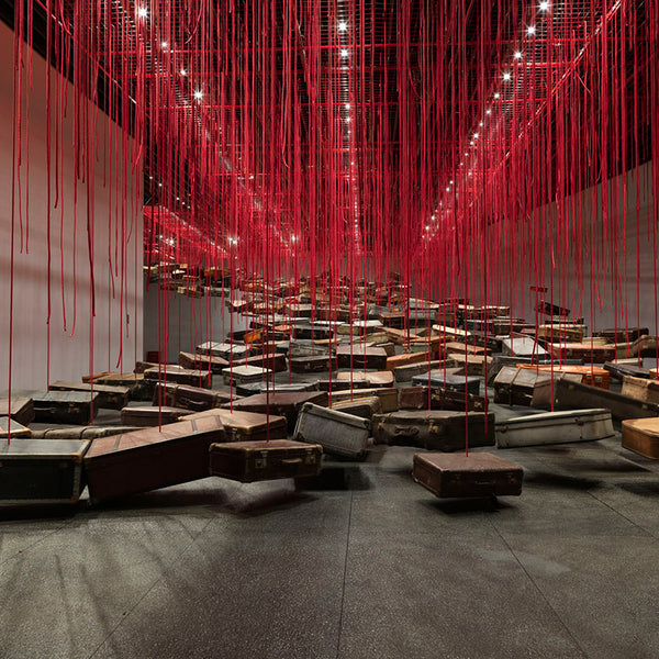 CHIHARU SHIOTA THE SOUL TREMBLES – KÖNIG GALERIE