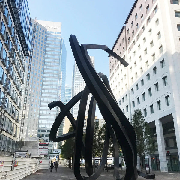 BERNAR VENET | TWO INDETERMINATE LINES – KÖNIG GALERIE