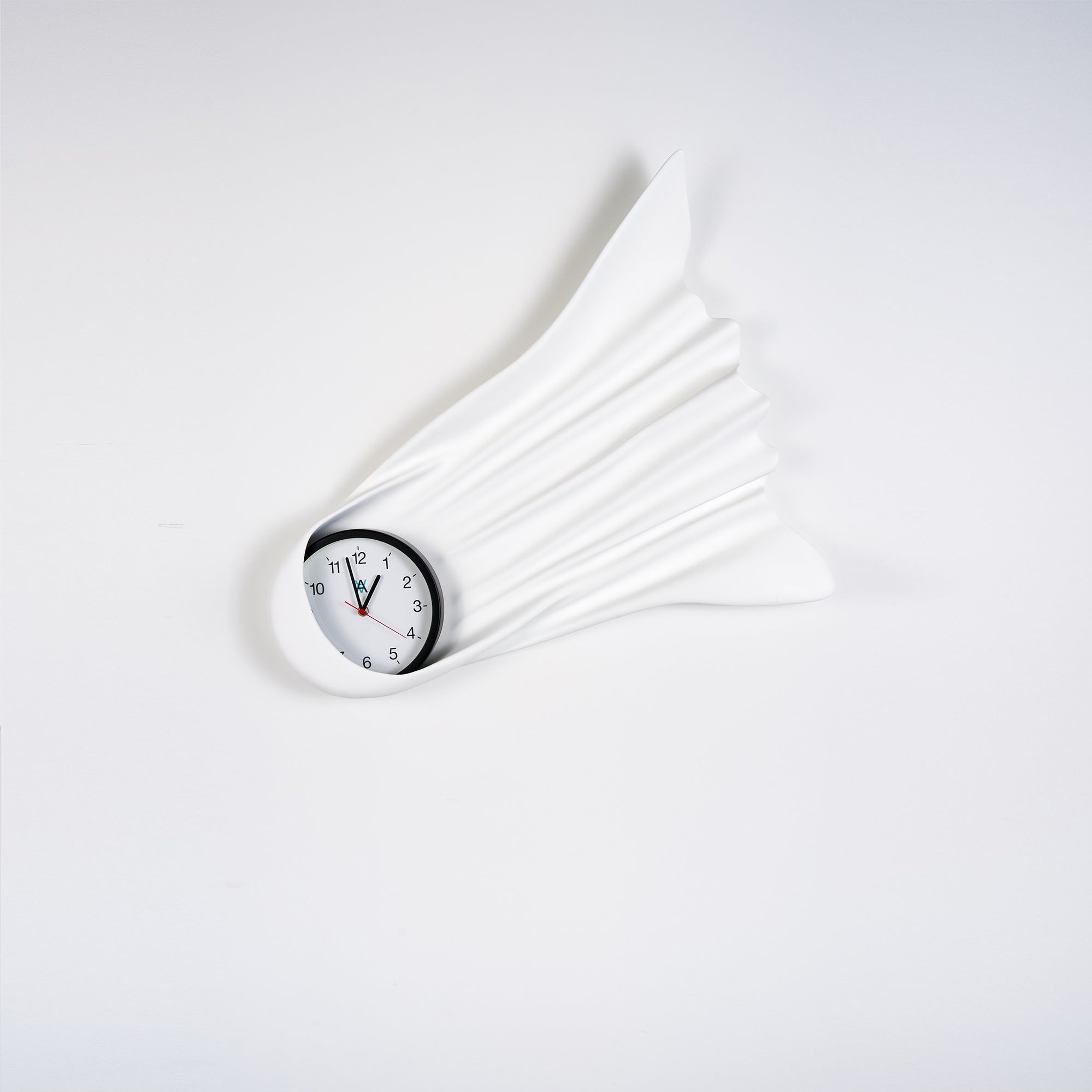 Falling Clock – KÖNIG GALERIE
