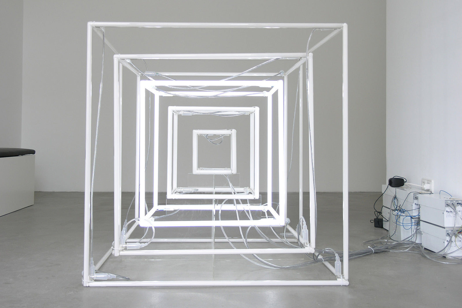 Jeppe Hein: Until Now　イェッペ・ハイン JEPPE HEIN | MINIMAL OVERLOAD – KÖNIG GALERIE