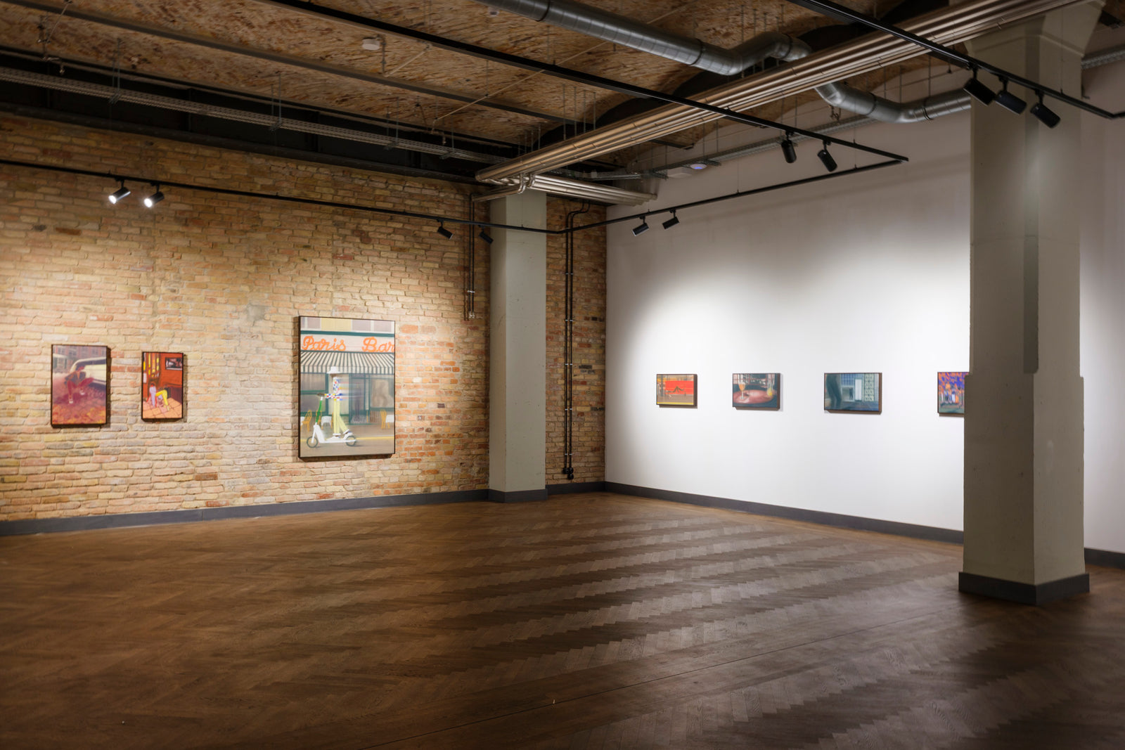 web_2025_RASMUS_ECKHARDT_NACHTSCHWARMEN_KONIG_TELEGRAPHENAMT_Photo_Roman_Maerz_5_1600x.jpg (1600×1067)