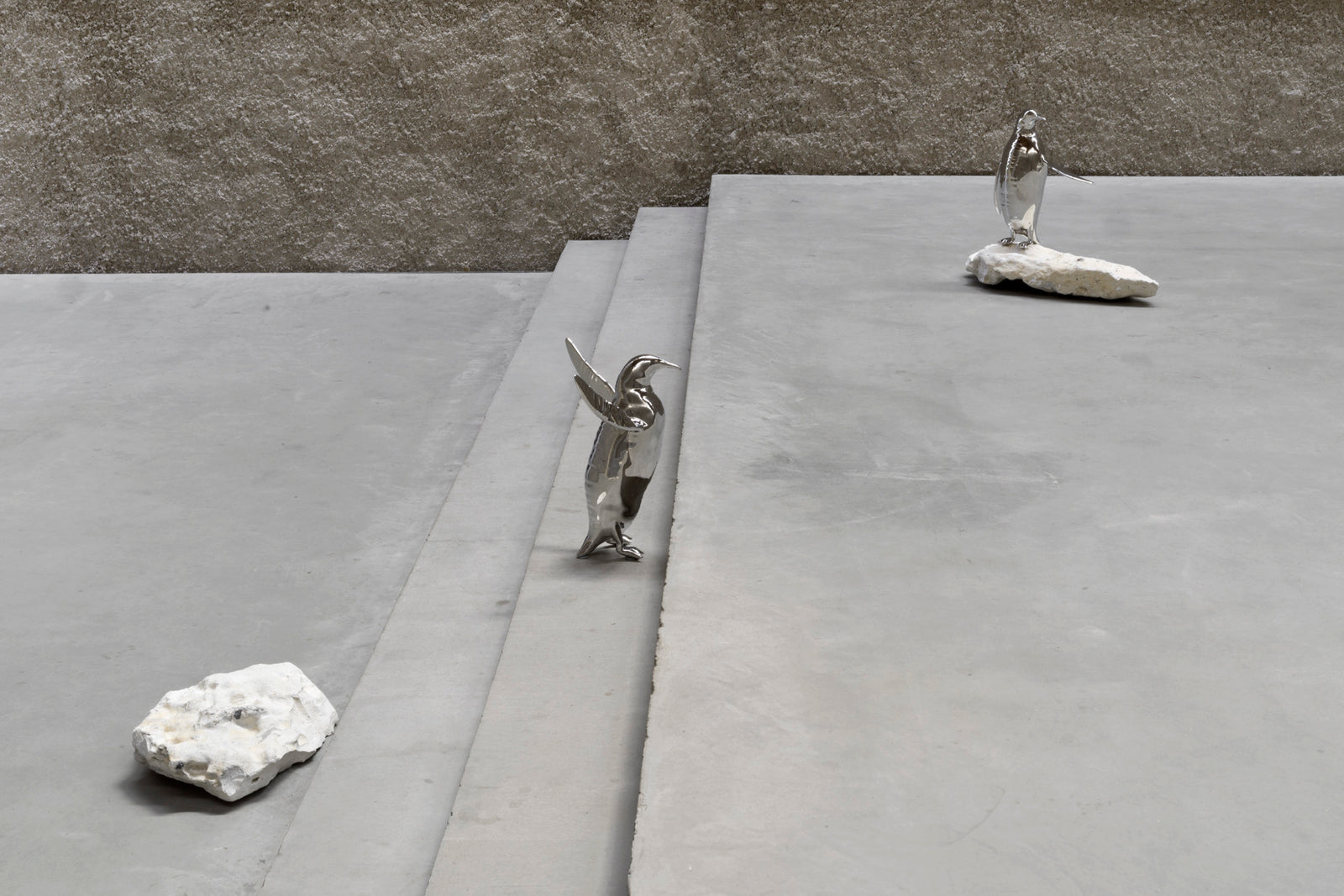 JEPPE HEIN | YOU ARE NEVER REALLY ALLONE – KÖNIG GALERIE