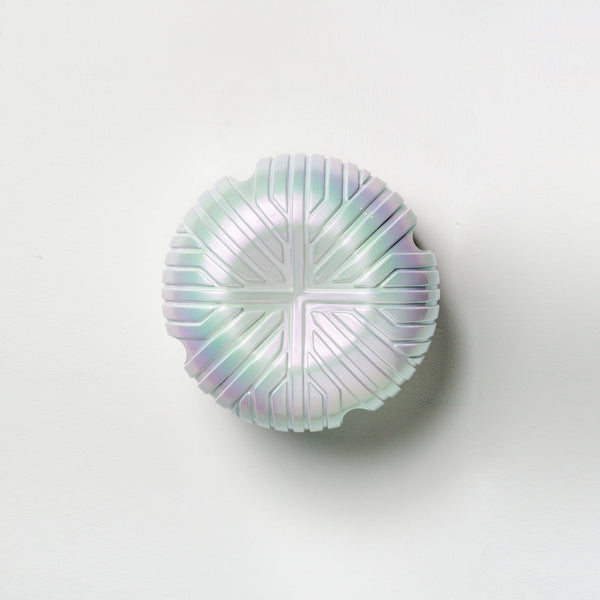 Spectral Pearl Cross