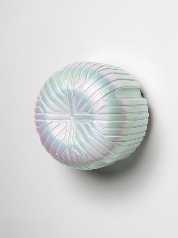 Spectral Pearl Cross